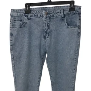 Light Wash Flared Women's Jeans Size XXL Mid Rise thumbnail 2