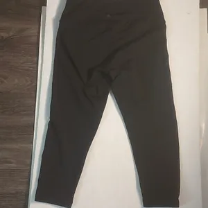 PrAna Black Capri Legging Pants S Athleisure Activewear Casual Sportswear Cozy thumbnail 5