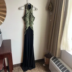 Sherri Hill 50153 Black/Green Beaded Prom Dress thumbnail 7