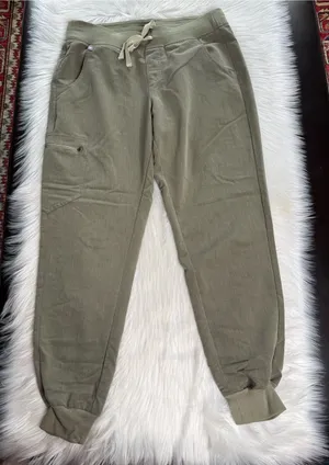 Figs Heathered Olive PO 1449 Zamora Scrub Pants thumbnail 1
