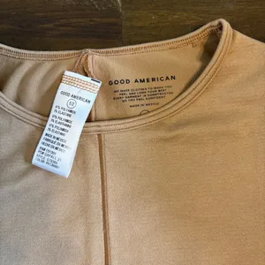 Good American So Soft Sculpted Tee T-Shirt Stretch Pecan 1 2 Small Medium thumbnail 7