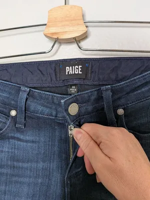 Paige Manhattan Bootcut Dark Wash Womens Jeans Size 26 Inseam 32" thumbnail 5