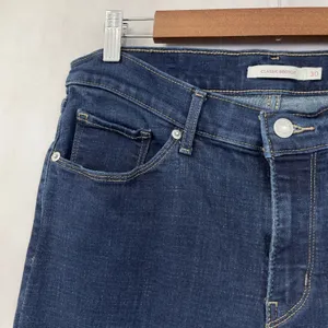 Levis Classic Bootcut Jeans Womens 30 Dark Wash‎ Stretch Minimalist Americana thumbnail 3