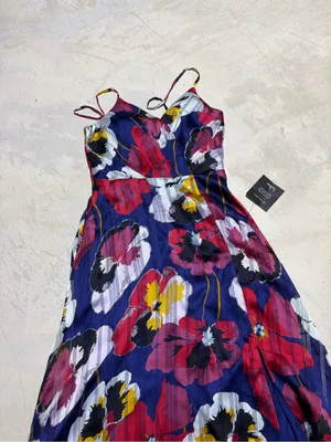 Lulus NWT all about love royal blue Floral print Midi Dress small MSRP$79 thumbnail 3
