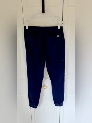 FIGS Technical Collection Navy‎ Jogger Scrub Pants Size Small thumbnail 2