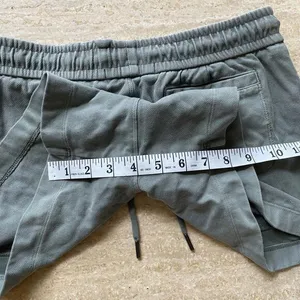 Athleta Shorts Women's‎ 0 Cargo Hiking Green Athleisure Outdoors Activewear thumbnail 4