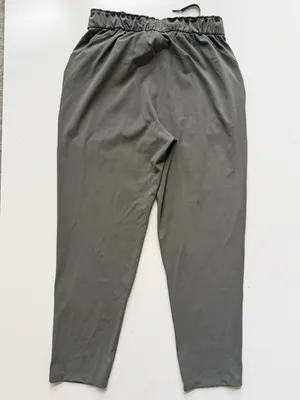 lululemon Keep Moving Pant - Size 8 - Grey Sage thumbnail 8