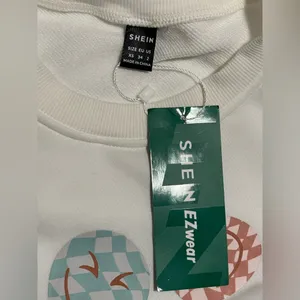 NWT SHEIN EZWear White Smiley Face Graphic Sweater size XS thumbnail 7