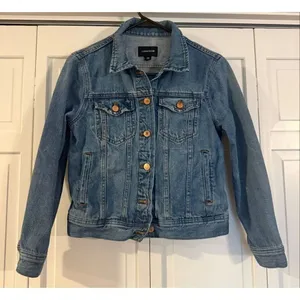J.Crew jeans jacket medium wash size xs Blue thumbnail 3