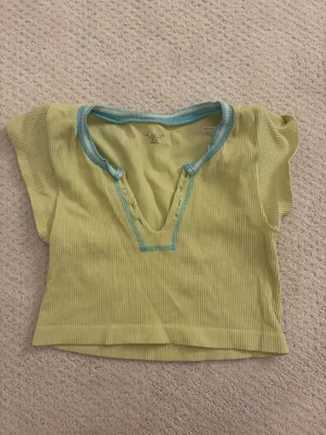 Urban Outfitters Green Top thumbnail 2