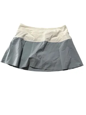 Nike DRI fit size small Women's Light Gray White Pleated Skater Tennis Skirt ath thumbnail 9