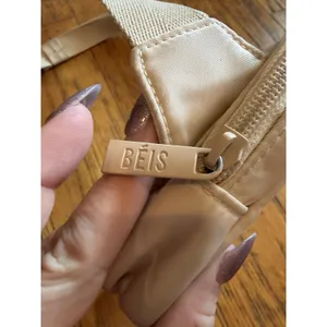 BEIS Waist Pack Fanny Pack Belt Bag Beige Zip Pockets Tethered Card Wallet thumbnail 2