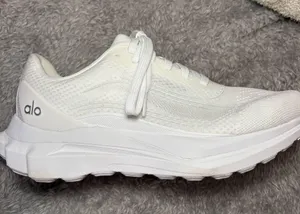 Alo Yoga Tennis Shoes thumbnail 5