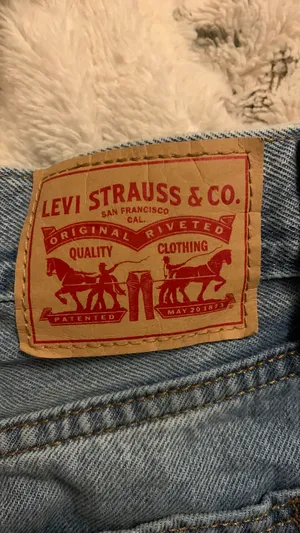 Levi’s Denim Skirt thumbnail 4