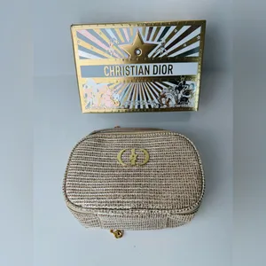 Christian Dior HOLIDAY 2025 GOLD Pouch/Clutch Limited Edition, Boxed and chain thumbnail 2