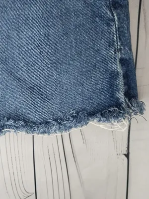 Abercrombie & Fitch High-Riseb The 4" Mom Denim Distressed Cutoff Shorts thumbnail 6