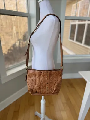 Vintage 90s Cabin Creek Tan Tooled Leather Studded Purse thumbnail 14