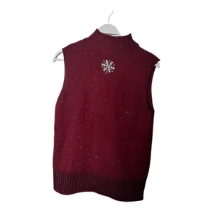 Hannah Women's Zip Front Seasonal Snowflake Pattern Winter Style Vest Sz L thumbnail 9