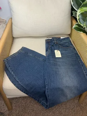 NWT Levis Baggy Dad Barrel Jean Size 29 x 32 thumbnail 4