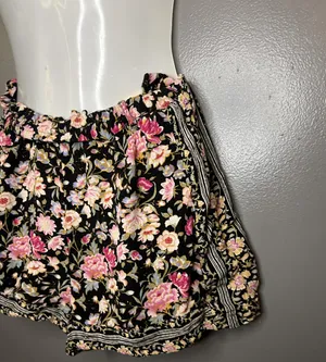 American Eagle Outfitters Shorts Womens Small Black Floral Boho Soft Lounge thumbnail 3