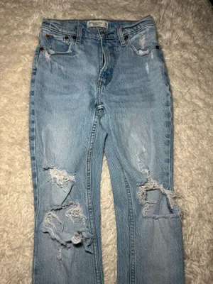 Abercrombie jeans thumbnail 1