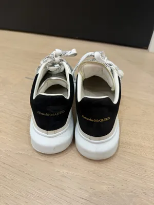 Alexander McQueen Sneakers thumbnail 2