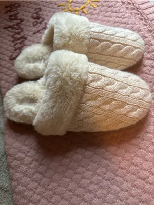 Never worn! Cozy Cable-Knit jcrew Cream Fleece-Lined Women's Slippers thumbnail 3