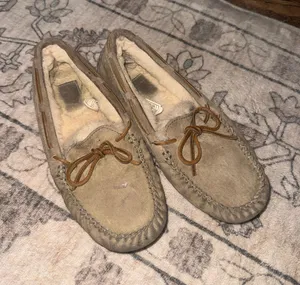 UGG Moccasins thumbnail 1