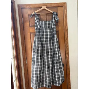 MAEVE Square Neck Tie Strap Midi Dress in Plaid Size Large thumbnail 4