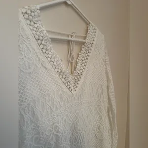 Mustard Seed White Lace Boho Mini Dress Long Sleeve V-Neck Size Medium NWT thumbnail 4