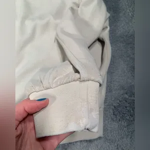 Lululemon athletica Cream/white Crewneck Sweatshirt thumbnail 6