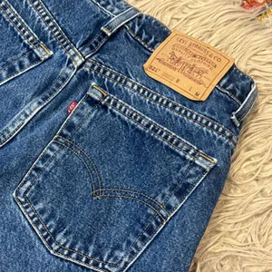 Vintage 90’s Levi’s 521 tapered fit jeans size 10 thumbnail 6