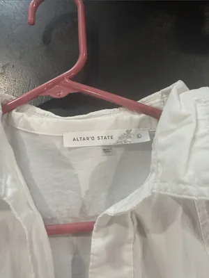 Altar'd State White Cropped Button-Up Shirt thumbnail 2