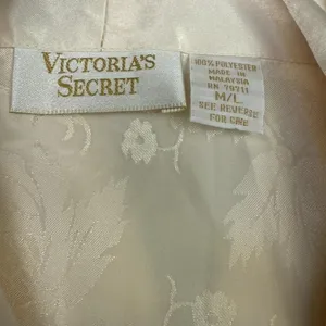Victorias‎ Secret Pajama Set & Robe Womens Medium Ivory Satin Jacquard Floral M thumbnail 5