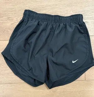 Black Nike running shorts with liner thumbnail 1