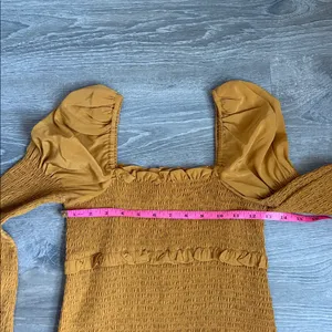 Cinq à Sept Ellis 100% silk puff-shoulder smocked top in marigold yellow XXS thumbnail 7