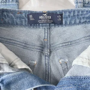Hollister High Waisted Distressed Dad Jeans thumbnail 4
