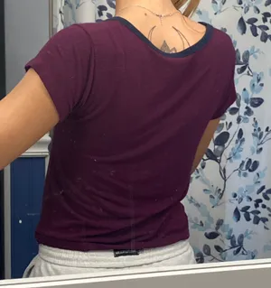 Brandy Melville Shirts thumbnail 3
