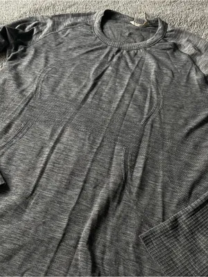 Lululemon athletica Swiftly Heathered Gray Long-sleeves Size 12 thumbnail 2