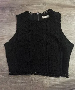 Abercrombie Top thumbnail 1