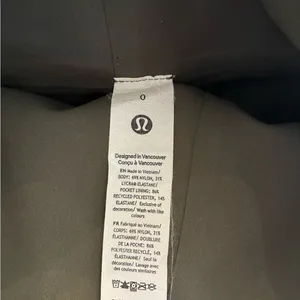 Lululemon Smooth Fit Pull-On High-Rise Cropped Pant 0 Army Green Pants thumbnail 2