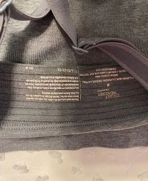 Victoria's Secret Seamless Sports Bra thumbnail 3