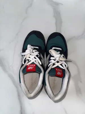 New Balance unisex Navy & Green Sneakers with White Accents thumbnail 5