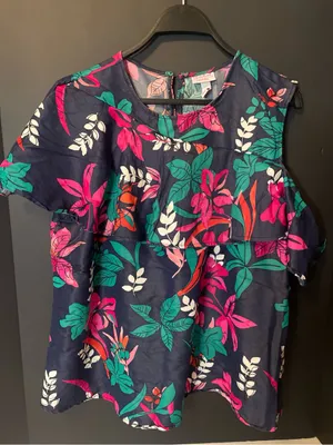 Isabel Maternity by Ingrid & Isabel Womens Floral Shirt Blouse Open Shoulder L thumbnail 1