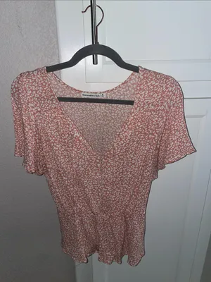 Abercrombie & Fitch Pink and White cinched peplum top thumbnail 2