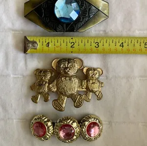 3 Unique Vintage Gold-Toned Metal Hair Clips thumbnail 4