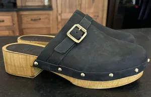 Vintage 8 by Zoox Y2K Black Leather Look Wooden Clogs Brass Studs | size 8.5 thumbnail 4