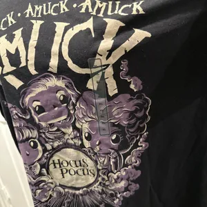 Disney Funko Pop Hocus Pocus Amuck Amuck Amuck Black Graphic Tee Shirt XL NWT thumbnail 3