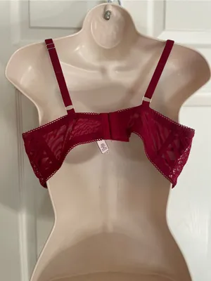 Victoria's Secret Lace Push Up Bra - Deep Red thumbnail 2