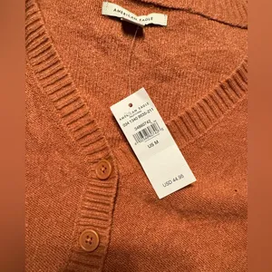 American Eagle sweater thumbnail 2